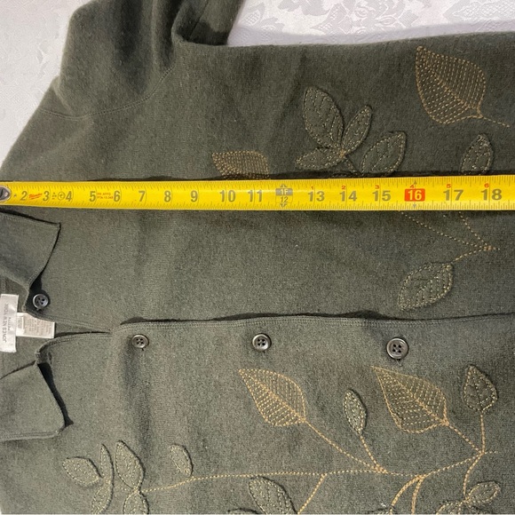 Vintage JONES NEW YORK Merino Wool Cardigan Sweater Size P/L Green Applique - Picture 10 of 11